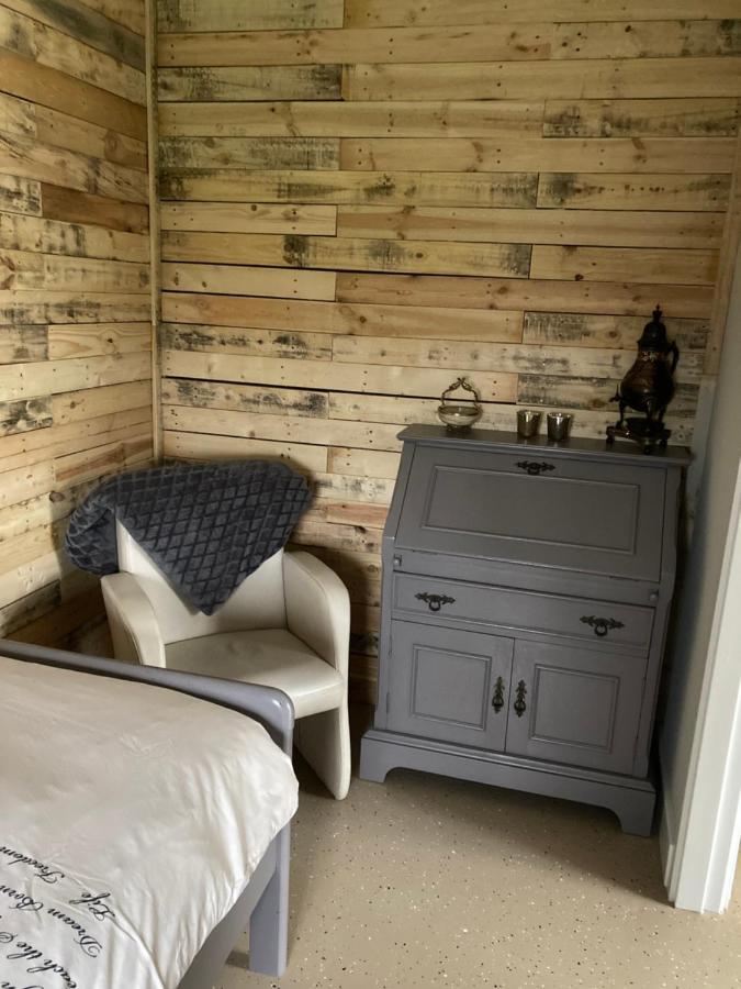 Bed En Breakfast Westerwolde Sellingen Exterior foto
